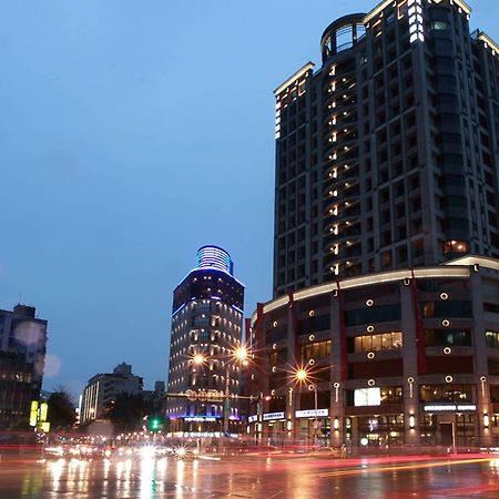 晶城青年旅館 4F Taipei Bagian luar foto